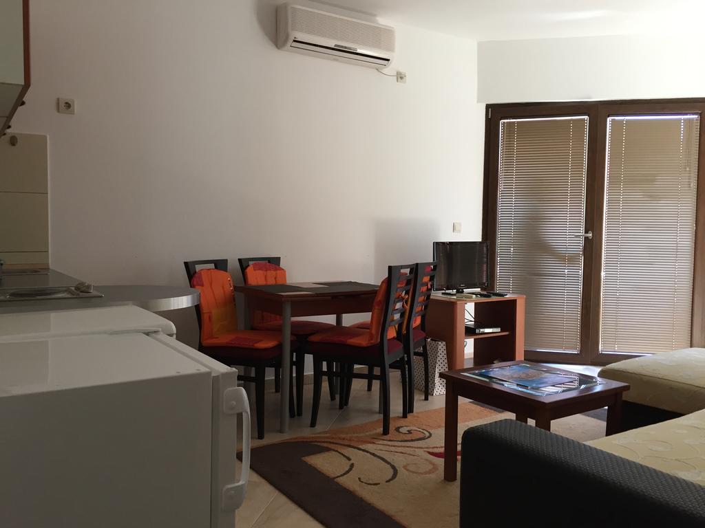 Apartments Ivan Петровац Экстерьер фото